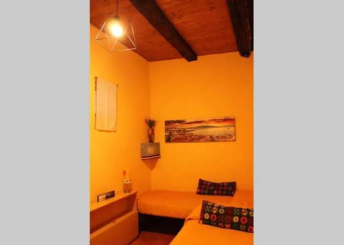 Ambo Su Appartamento *