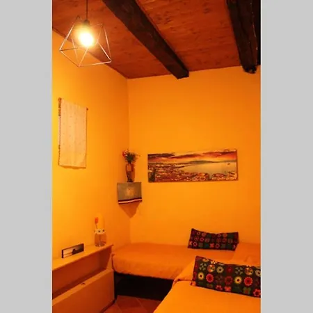 Ambo Su Apartament *